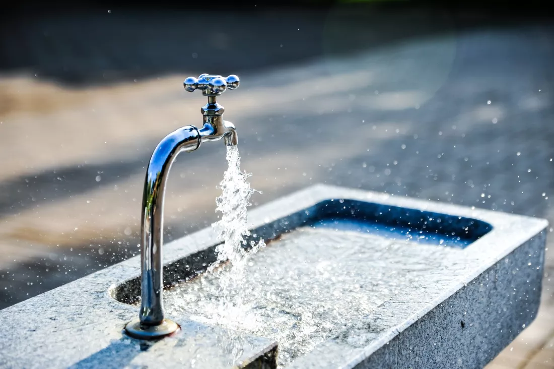 Wasser Brunnen_kk02rbvrir0l.jpg