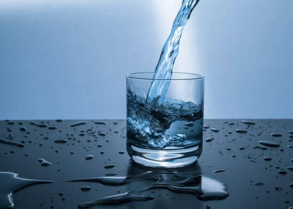 Trinkwasser_13z4zrenkhl6c.jpg